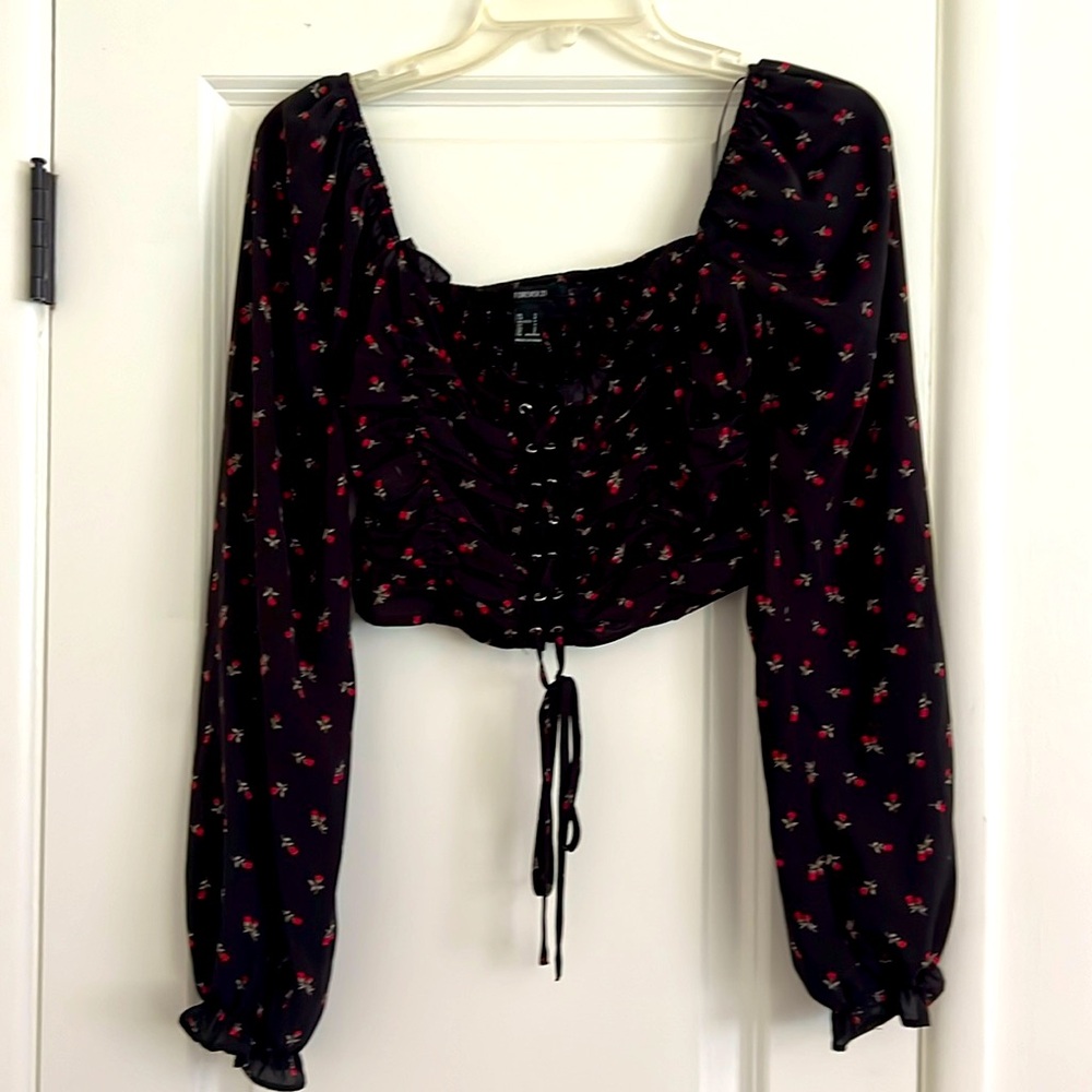 Rose Lace up top